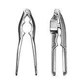  Nut Crackers and Garlic Presse