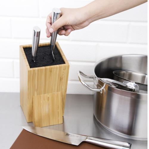 Vogue Wooden Universal Knife Block - 245x120x155mm 9 1/2x4 3/4x6"
