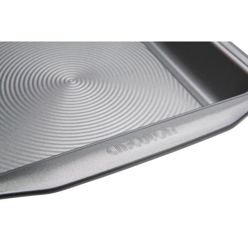 Circulon Square Cake Tin (with Pattern Botttom) - 9"