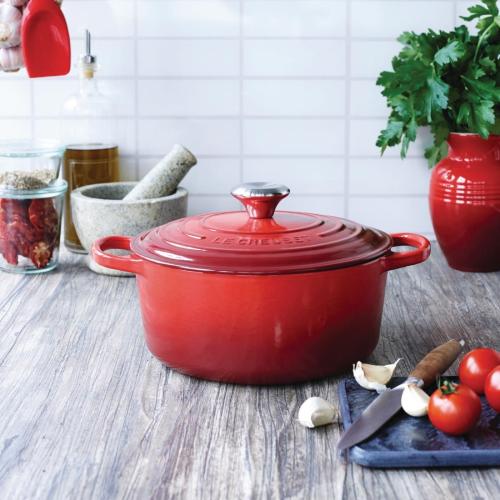 Le Creuset Cast Iron Round Casserole Cerise - 24cm 4.2Ltr