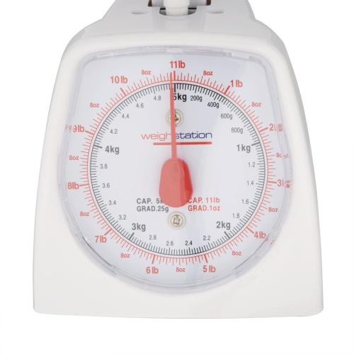 Vogue White Plastic Kitchen Scale - 5Kg/11lbs - Gradation 25g/1oz