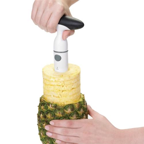 Oxo Good Grips Ratcheting Pineapple Slicer
