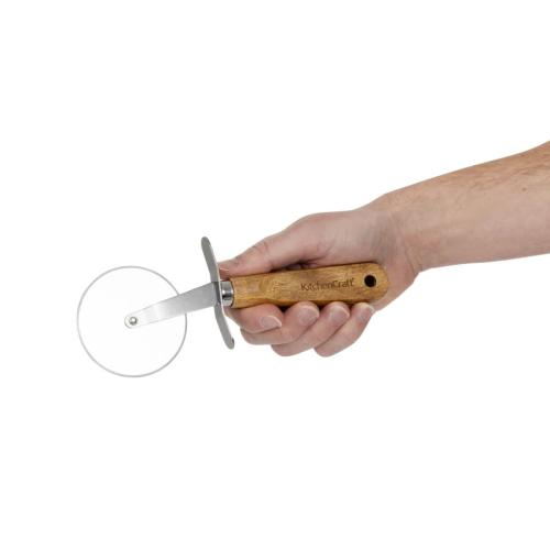 Kitchen Craft World of Flavours Italian Wood Handled Pizza Cutter - 65mm