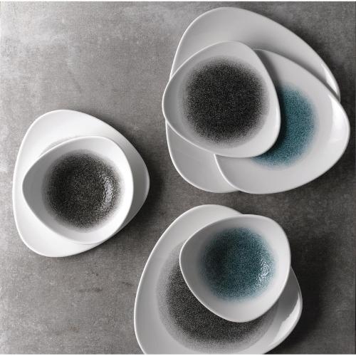 Churchill Studio Prints Raku Quartz Black Triangle Plate 19.2cm(Box 12) (Direct)
