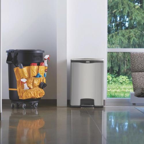 Rubbermaid Slim Jim Step on Front Step Stainless Steel - 90Ltr