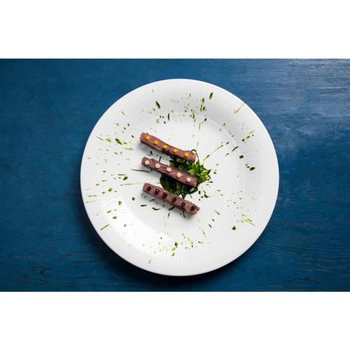 Royal Porcelain Maxadura Linear Embossed Plate - 290mm (Box 12)