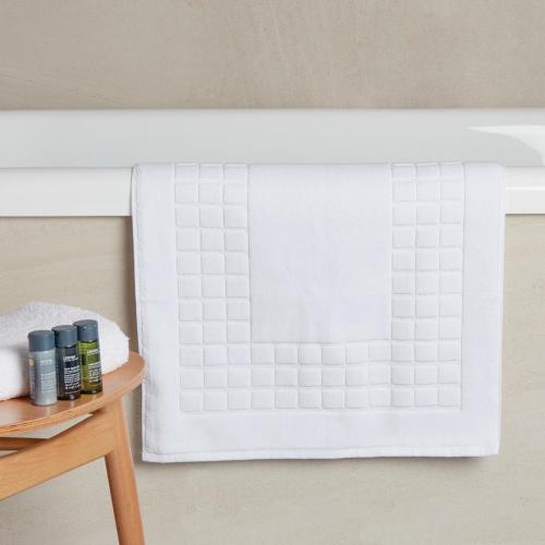 Luxury Savanna Towels White - Bath Mat 50x80cm