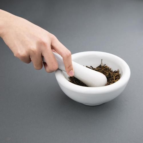 Vogue Porcelain Pestle & Mortar - 150mm 6"