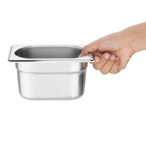 Sale Offer : Set of 6 Vogue St/St GN - 1/9 100mm pans & Lids