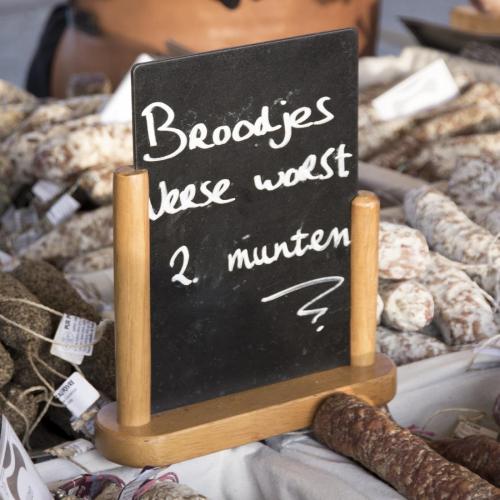 Securit Elegant Table Board Medium Teak Coloured - 150x210mm